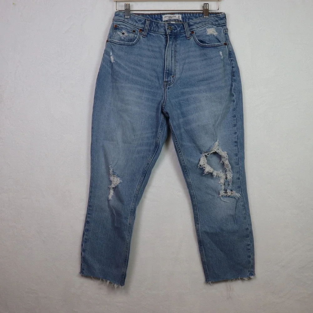 ABERCROMBIE & FITCH Blue Curve Love High Rise Mom Distressed Jeans 29/8S